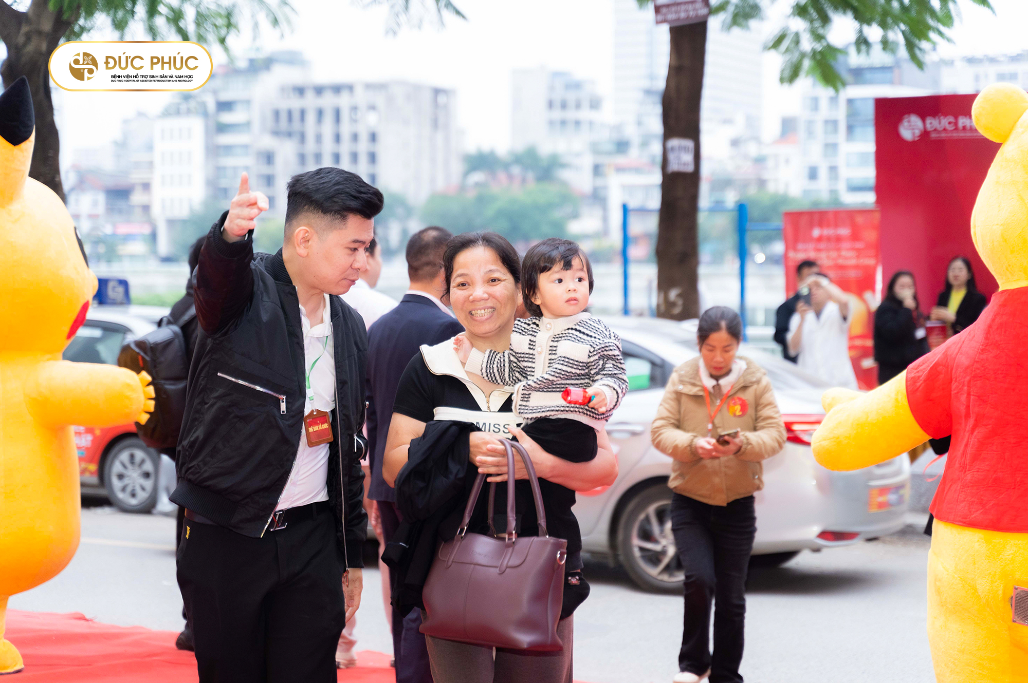 nhung em be ivf ngay tro lai