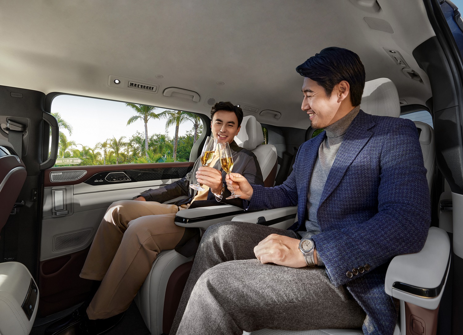 byd m9nguoi dua tin2