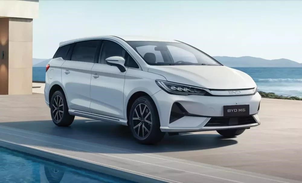 byd m6
