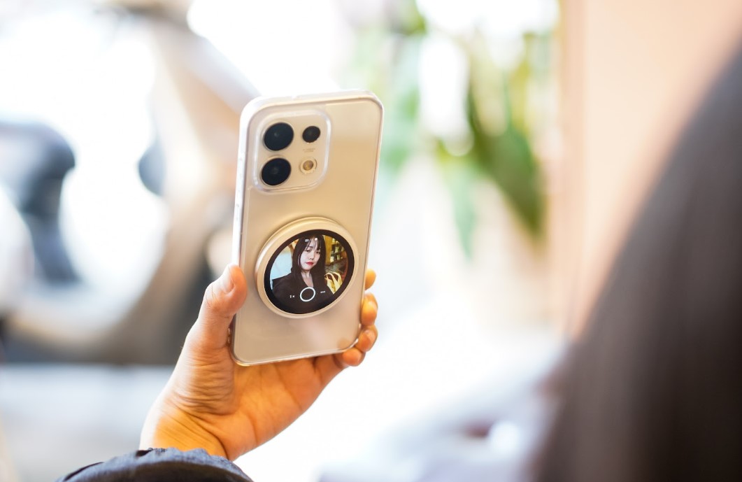 OPPO Reno16 Series trình làng: Ngập tràn tính năng AI