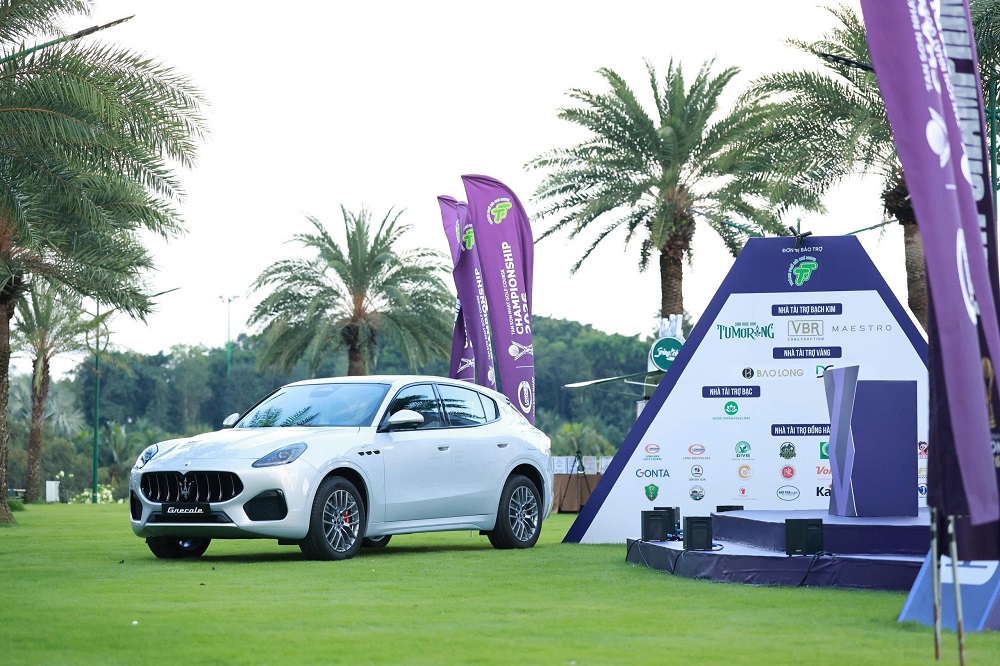 Maserati bùng nổ với cú HIO lịch sử, SUV 4 tỷ đồng đã có chủ nhân