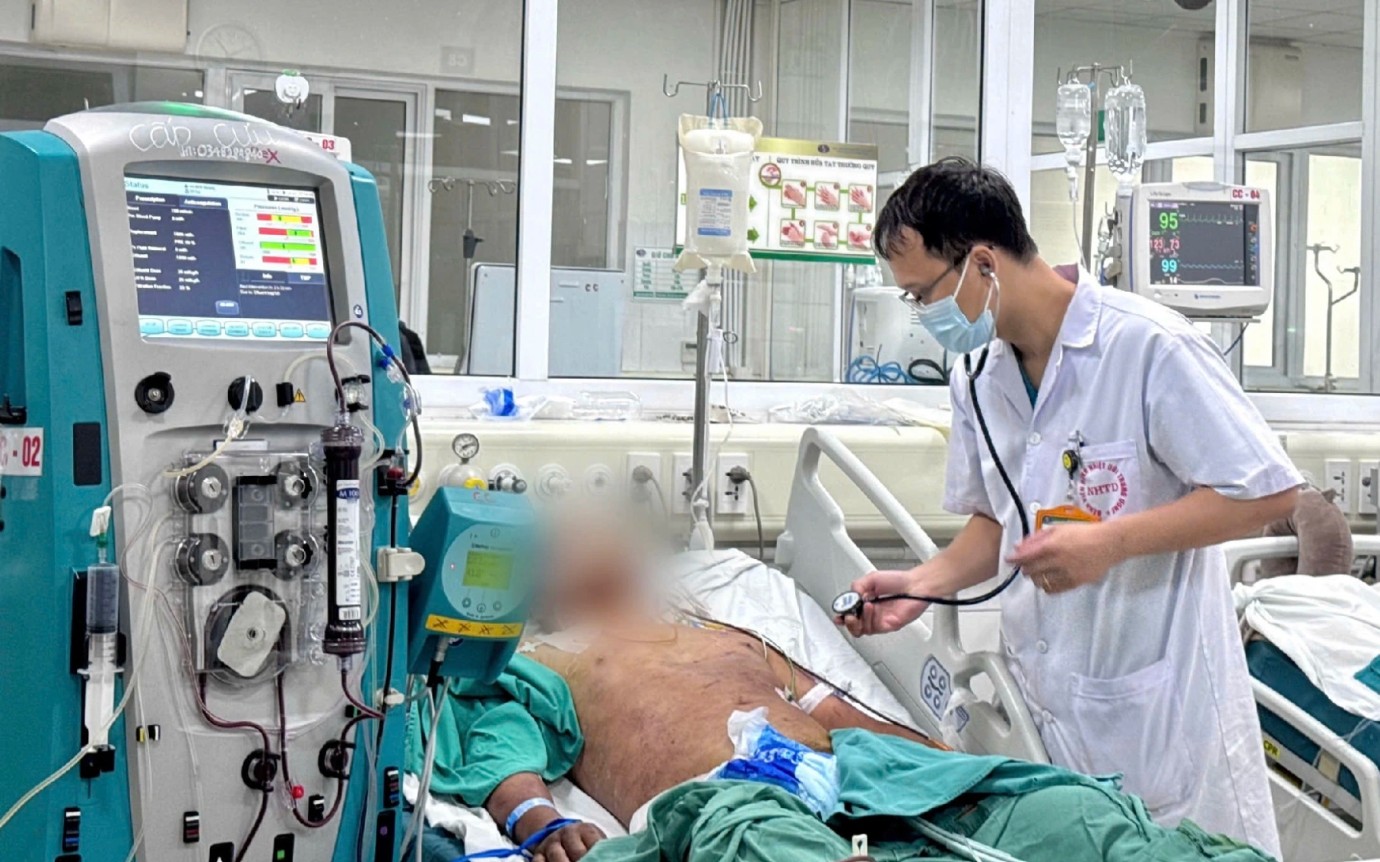 tu vong do an tiet canh lon 1