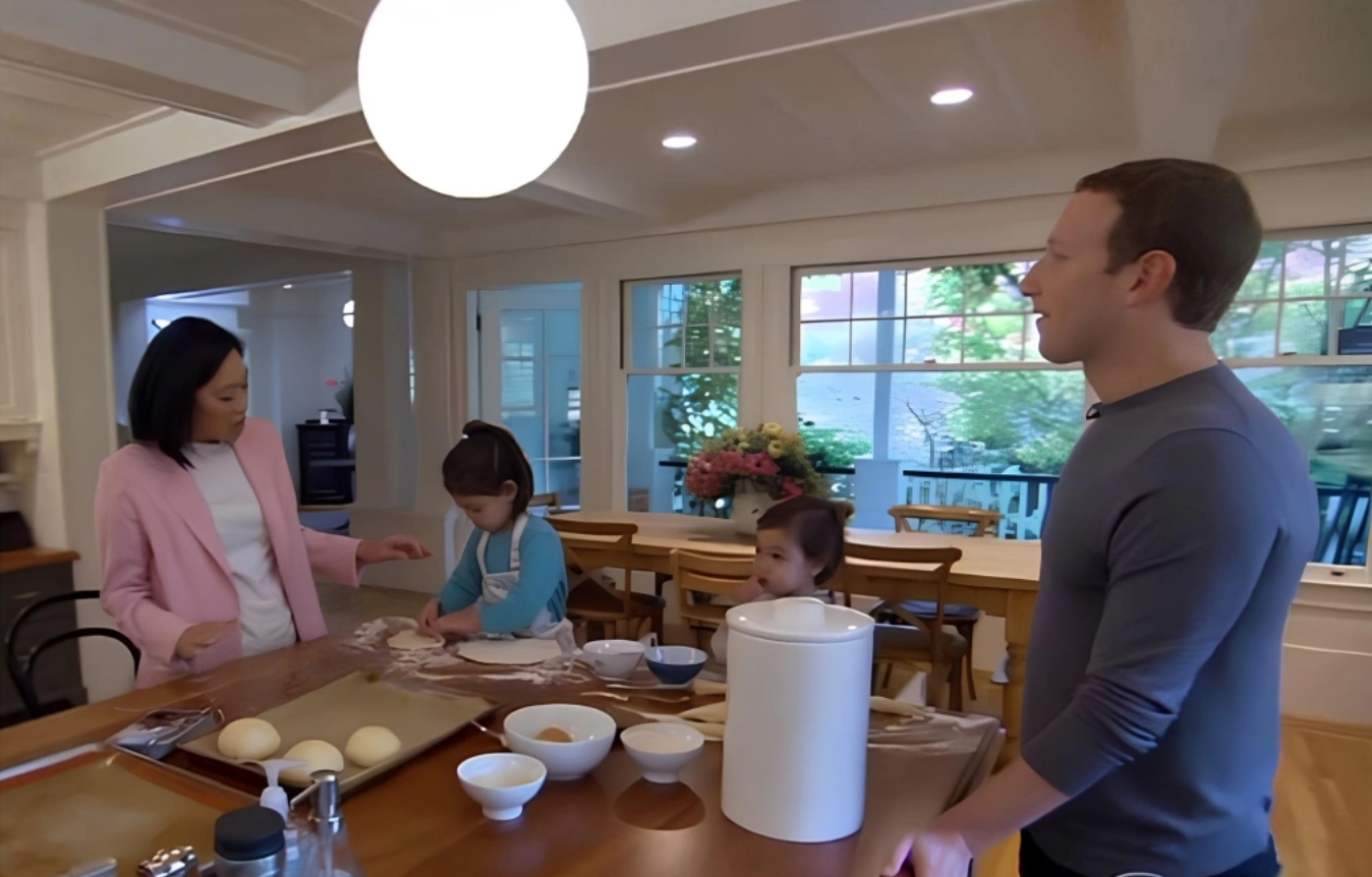 Mark Zuckerberg bị tố chiếm dụng đường phố, mở trường tư trái phép nhưng luôn được 