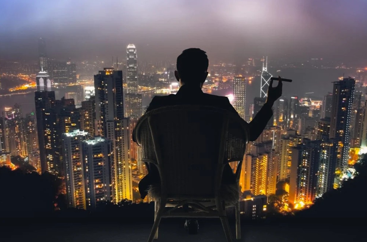 Giới siêu giàu bất ngờ bán nhà để GOM VÀNG: Bất động sản không còn là 