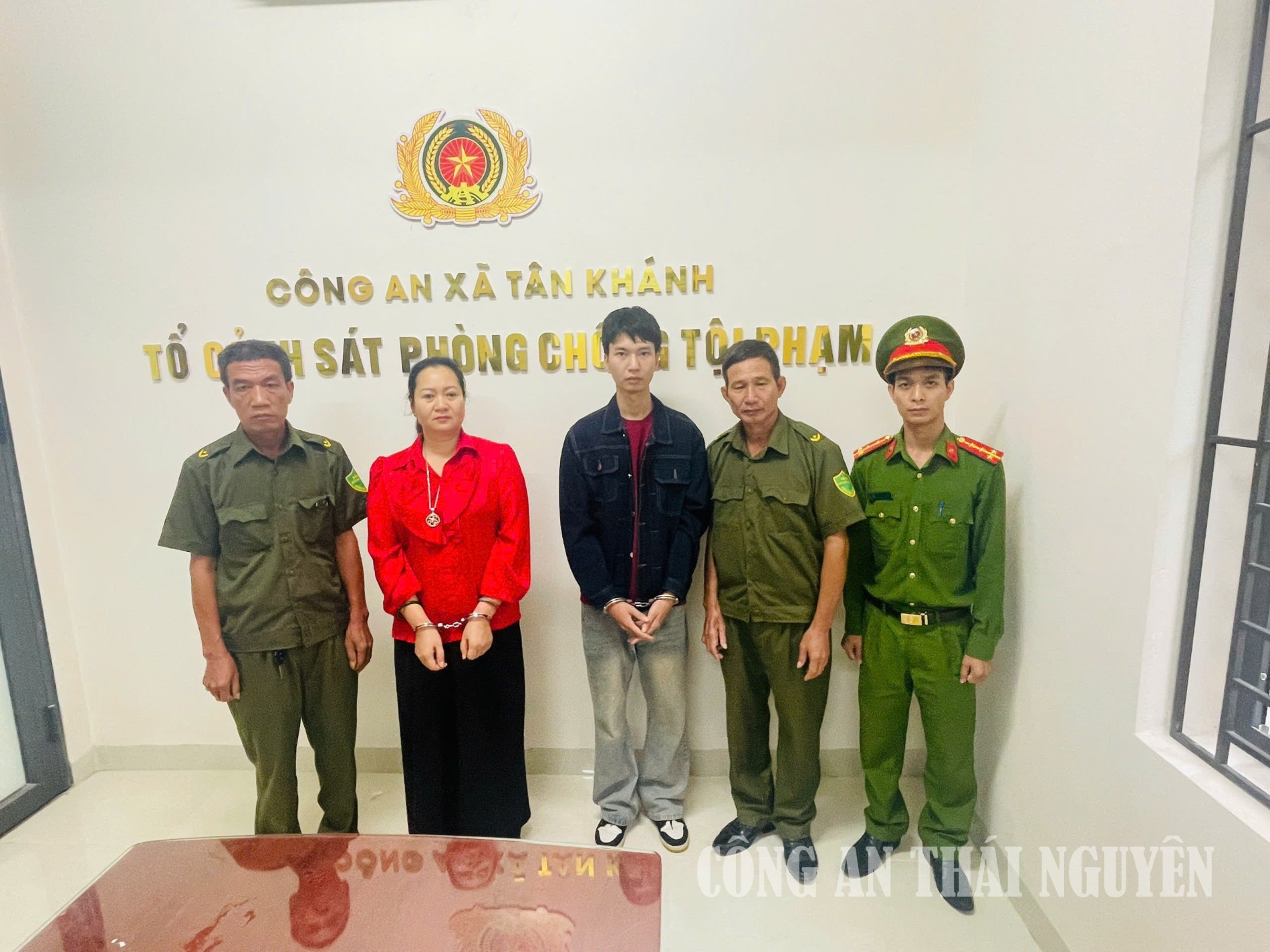 11 09 2026 pc01phan no hanh vi hanh hung nguoi phu nu tam than yeu the
