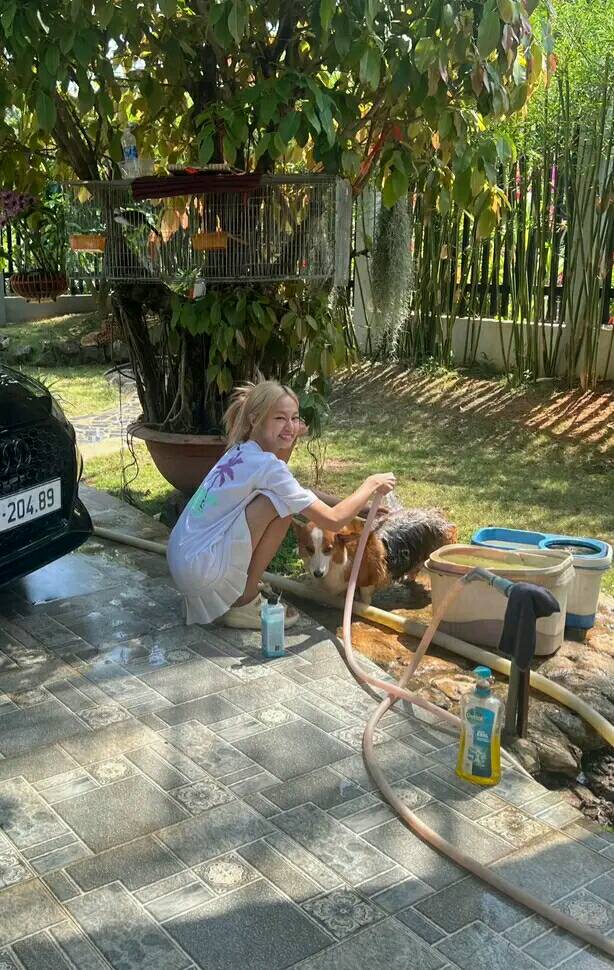 5056498941221325627707301855732087130755648088n