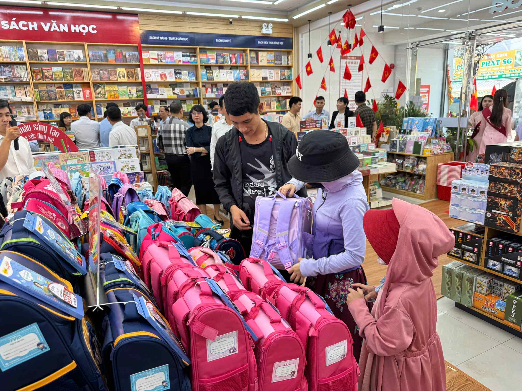 ab21e483 6975 4d21 8b23 86fb20ad274d