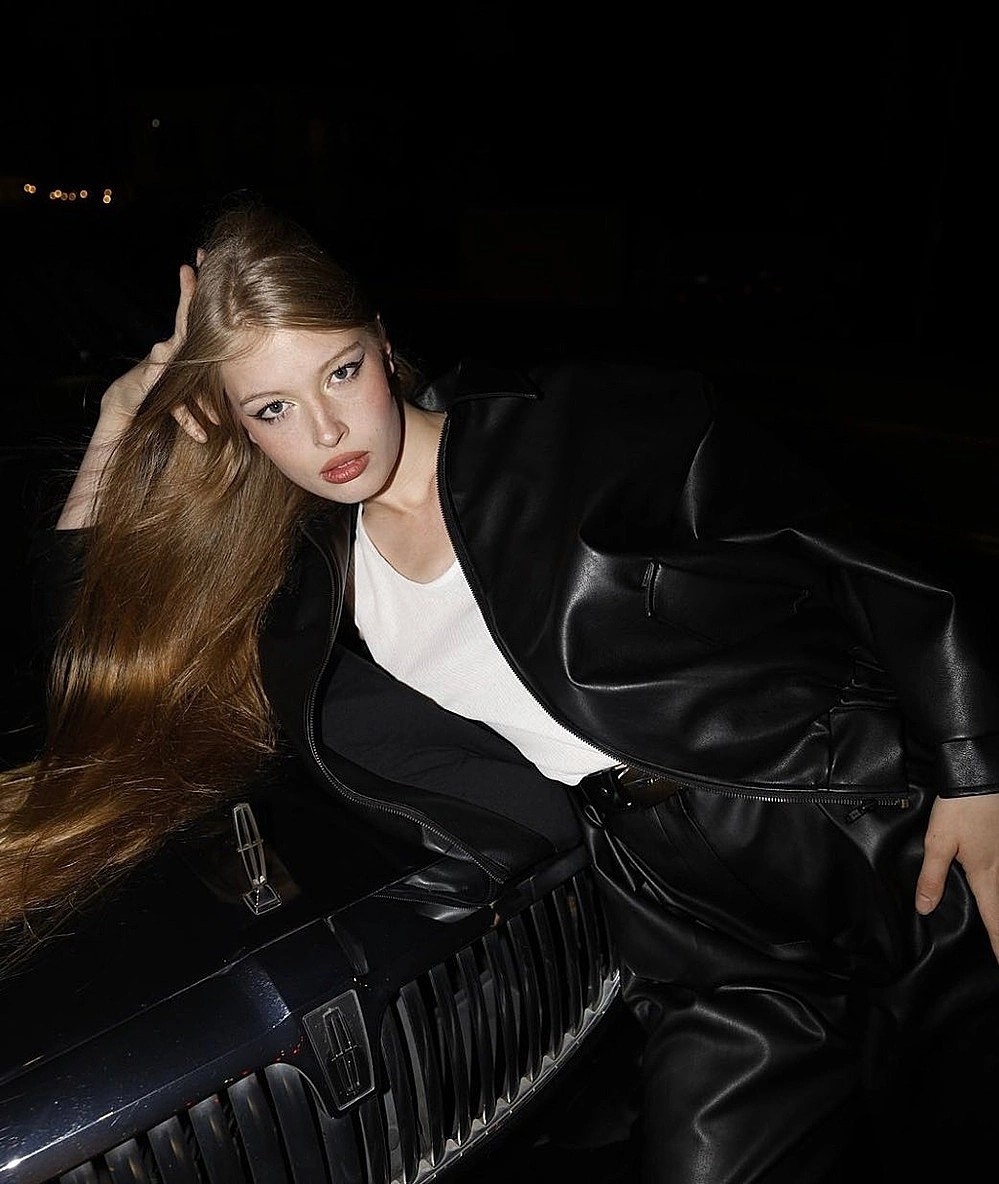 vivian wilson con gai cua elon musk 1756972983 1756972989 1756974604