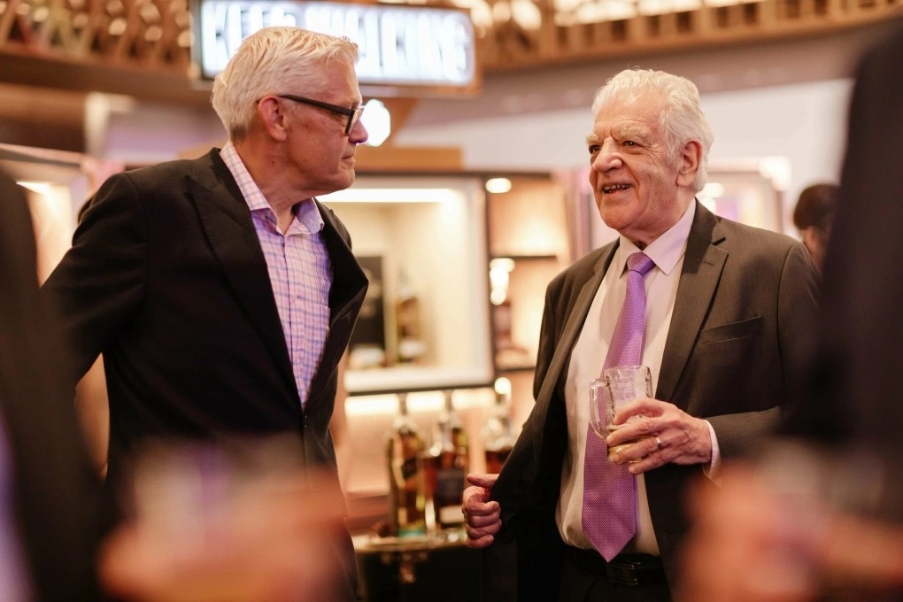 52133342694 cb97572618 6k 1761 5155 2641 1761570570