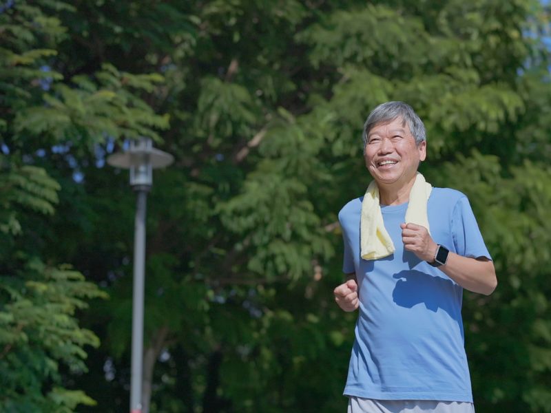 bai tap the duc cho nguoi gia chay bo