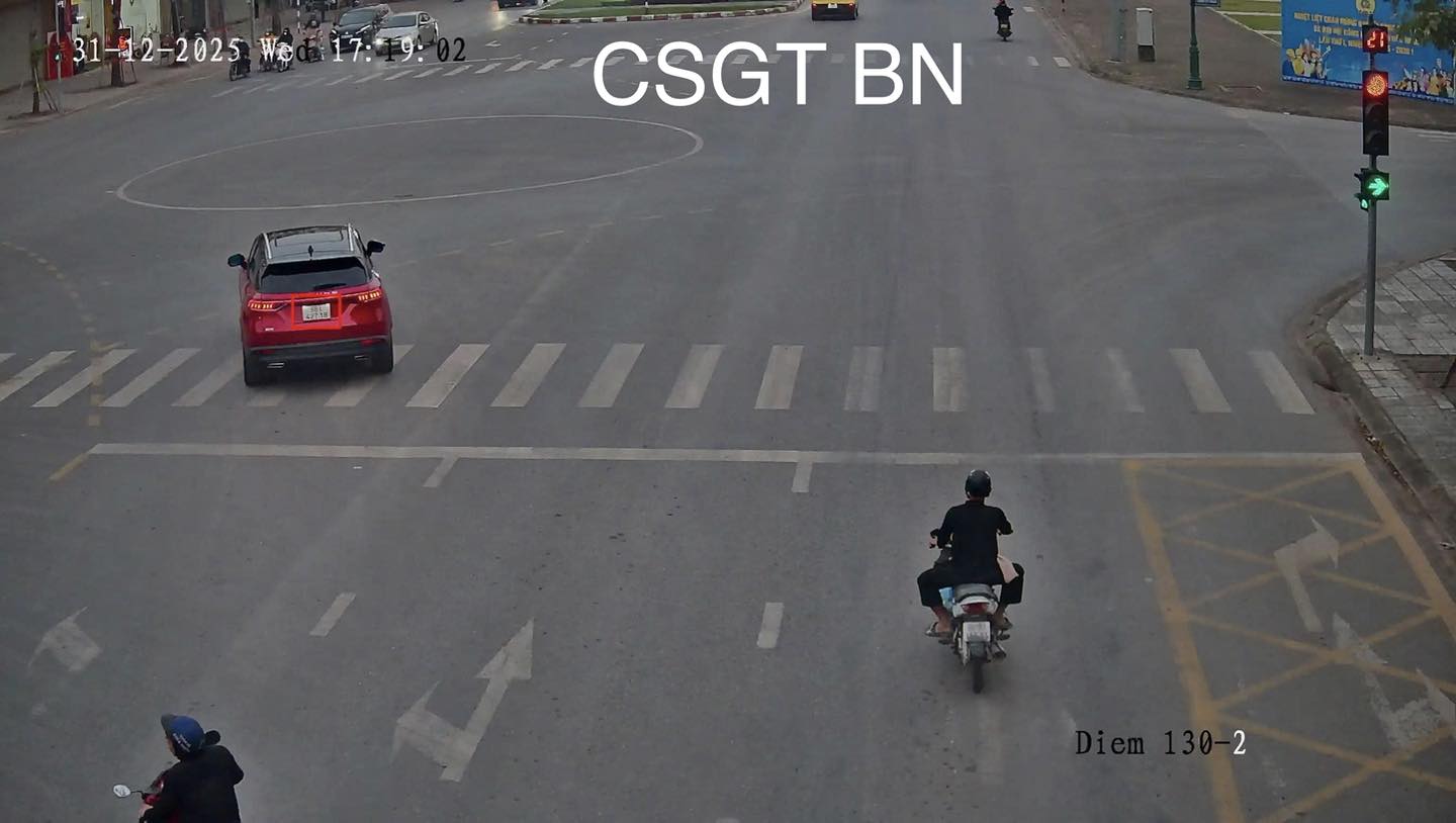 6121023611221629665768043693545051703638990498n