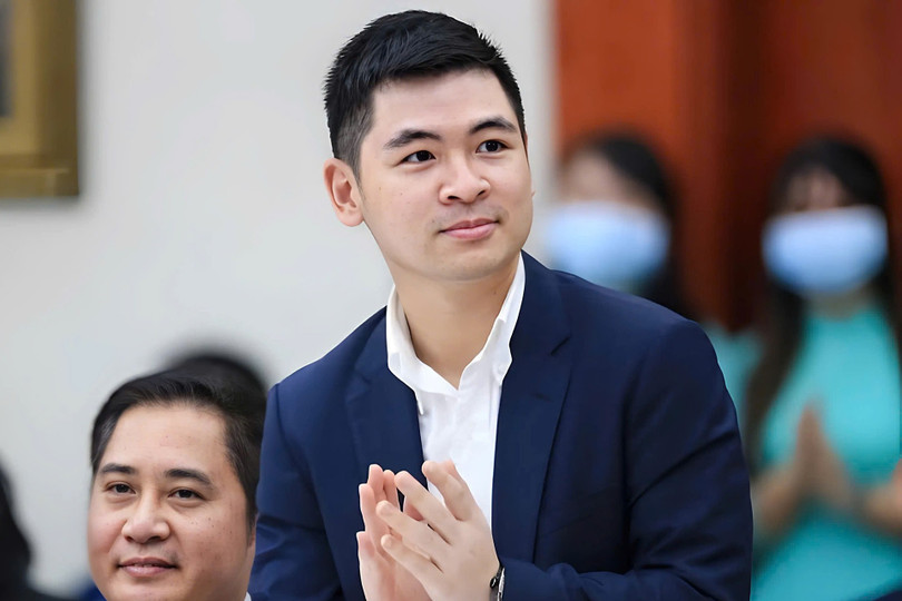 ong do vinh quang con trai bau hien lam chu tich hang hang khong 66550