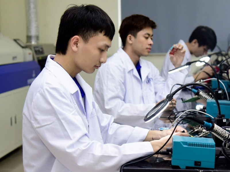 congnghevimachbandanusth4 1733915841221