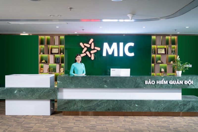 bao hiem mic 1