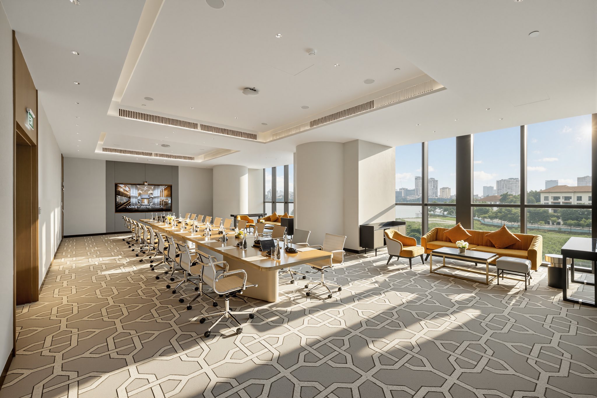 5999508381221645061227600685140062561199403948n