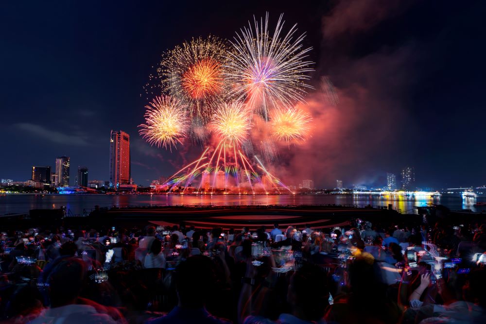 phao hoa da nang 202