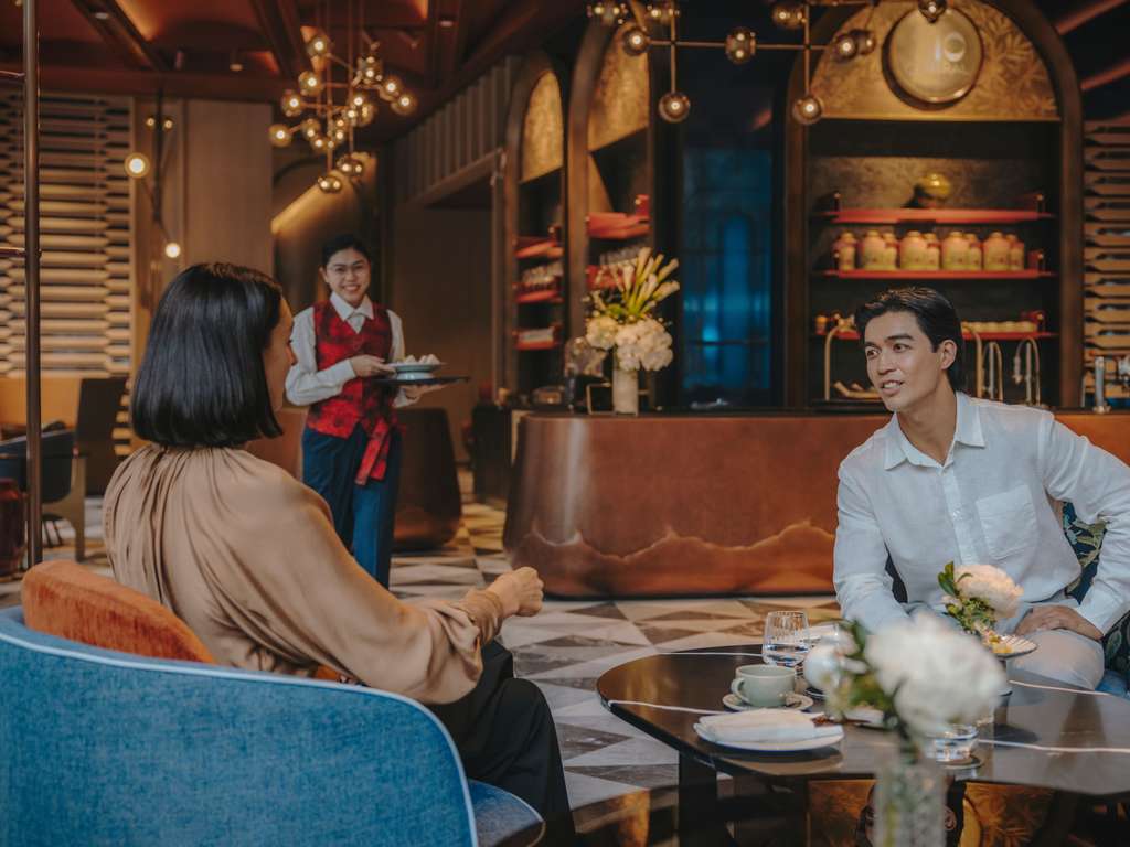 b9u0rsr00400p1024x768