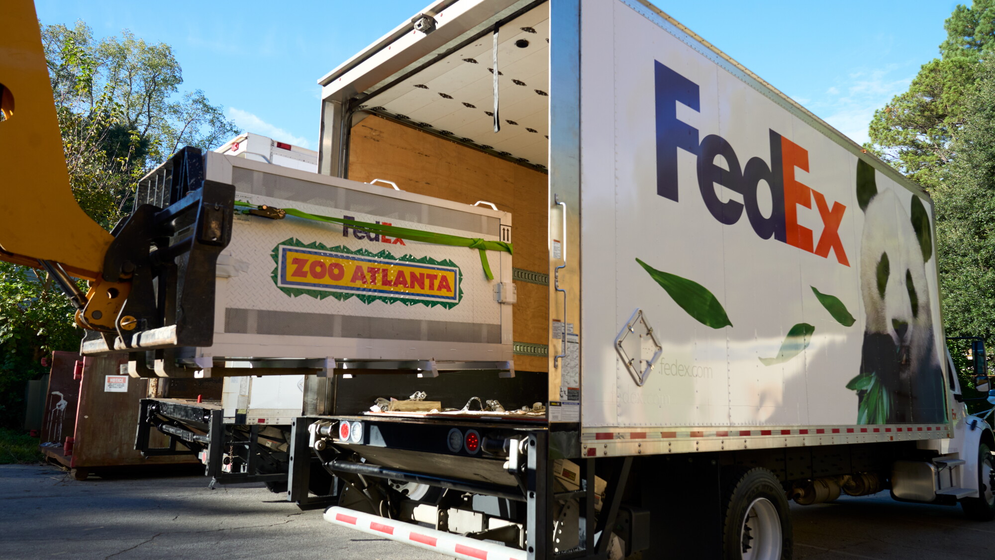 fedex panda express 4