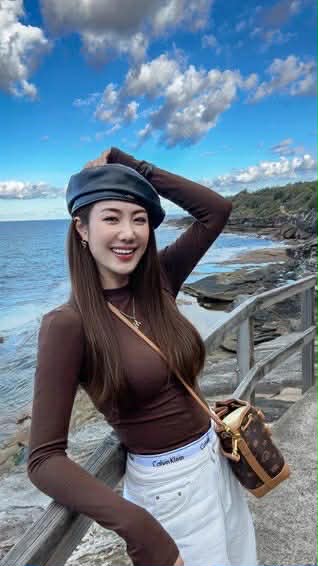 ac879d63 d954 4fdb a49d d1c32b636e73