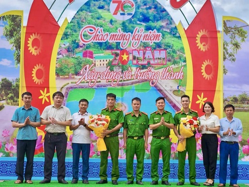 45568280392783640936401729020988996999690n