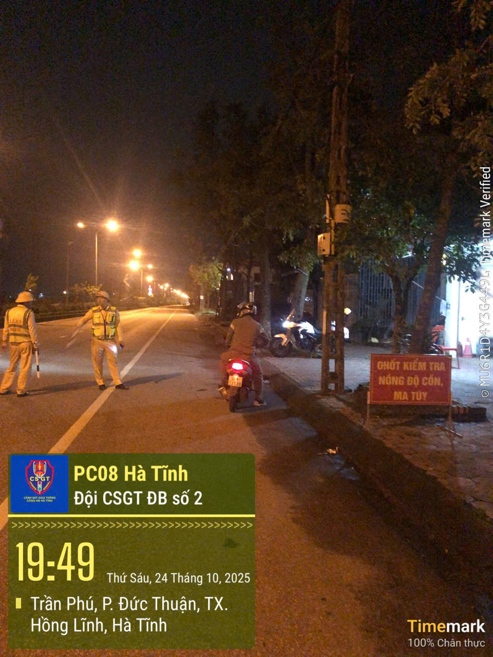 z71538156587236ed808505c95d0e910e365db60fbb5ad