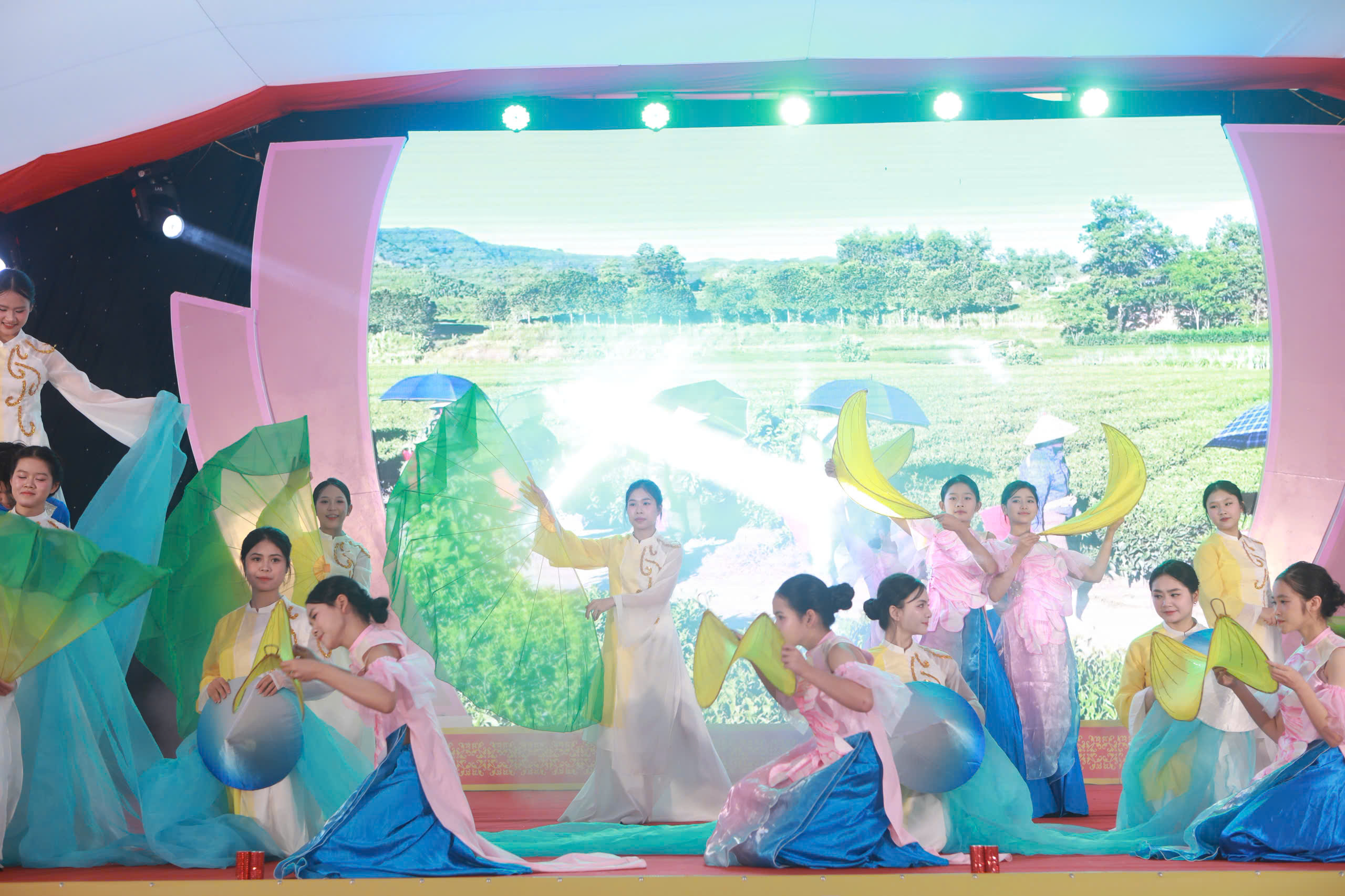 z72290530675440d8ea627dee36345030c24dbf7d9d322