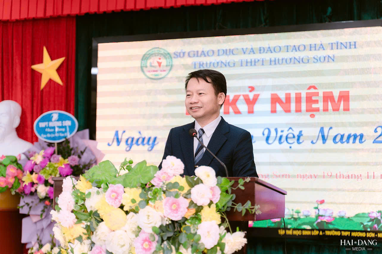 z724598426609512c09f69350828d9aa67f4771fd9ead4