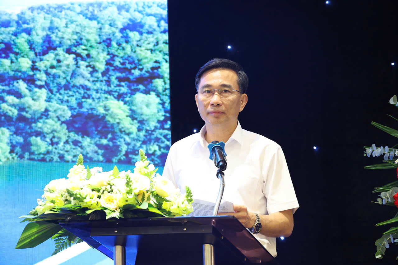 z7691647680242d5fd3e83ea2354e789a27aa8f3324442