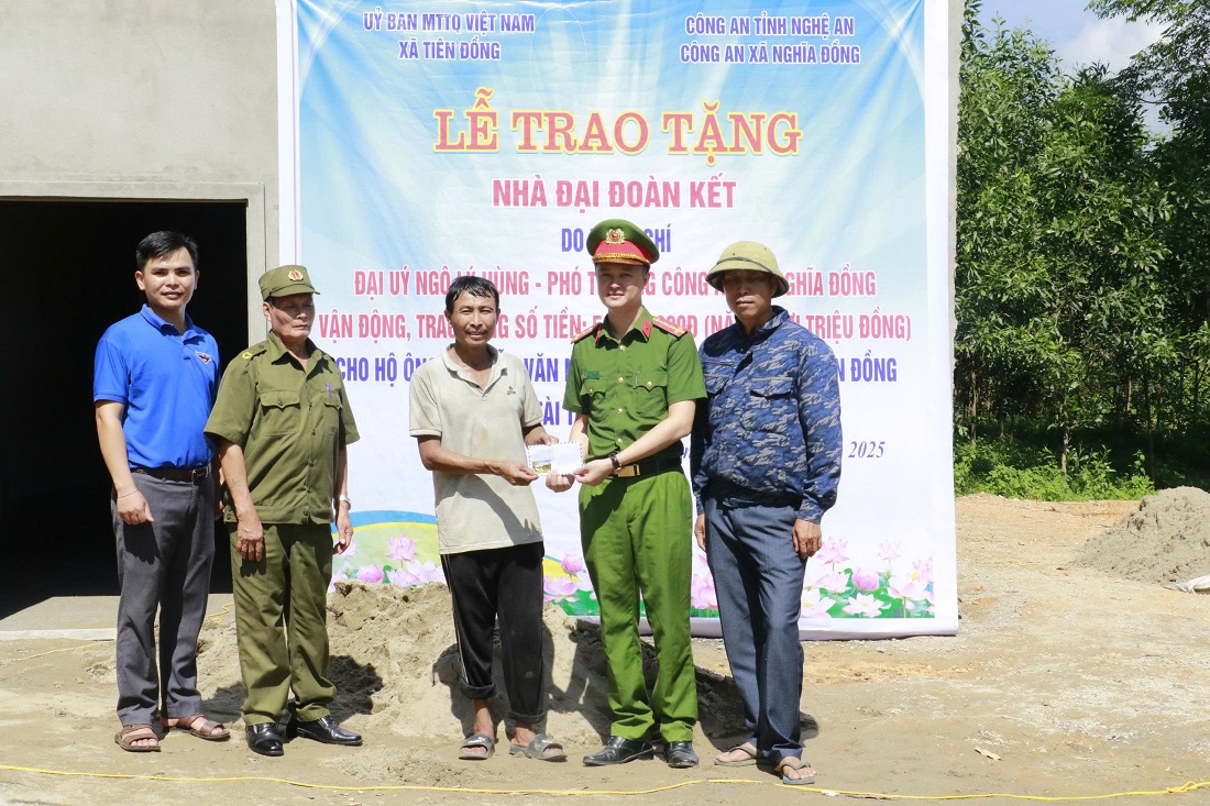 images2032734z68962686678842bb37c388b4654d170a041a08162cdea