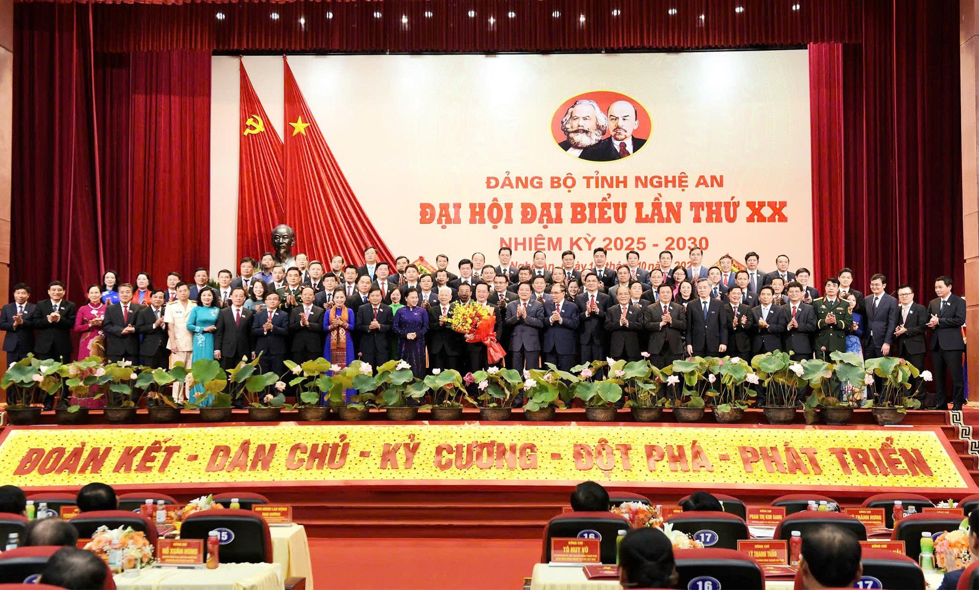 tang hoa