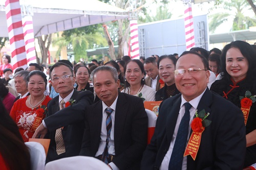 z722905300484376d1cf928660148c9a82e96c47d276e0