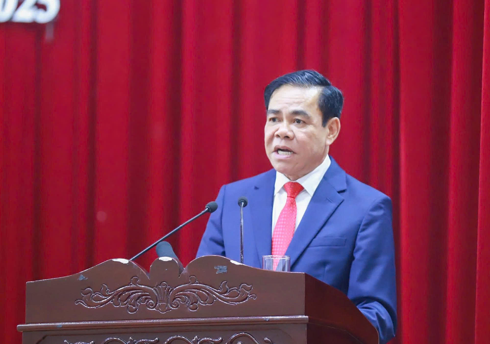 z723751262530641e12f56ebd4fada5c367916a2b4f427 1763465479269 17634654795621400613255