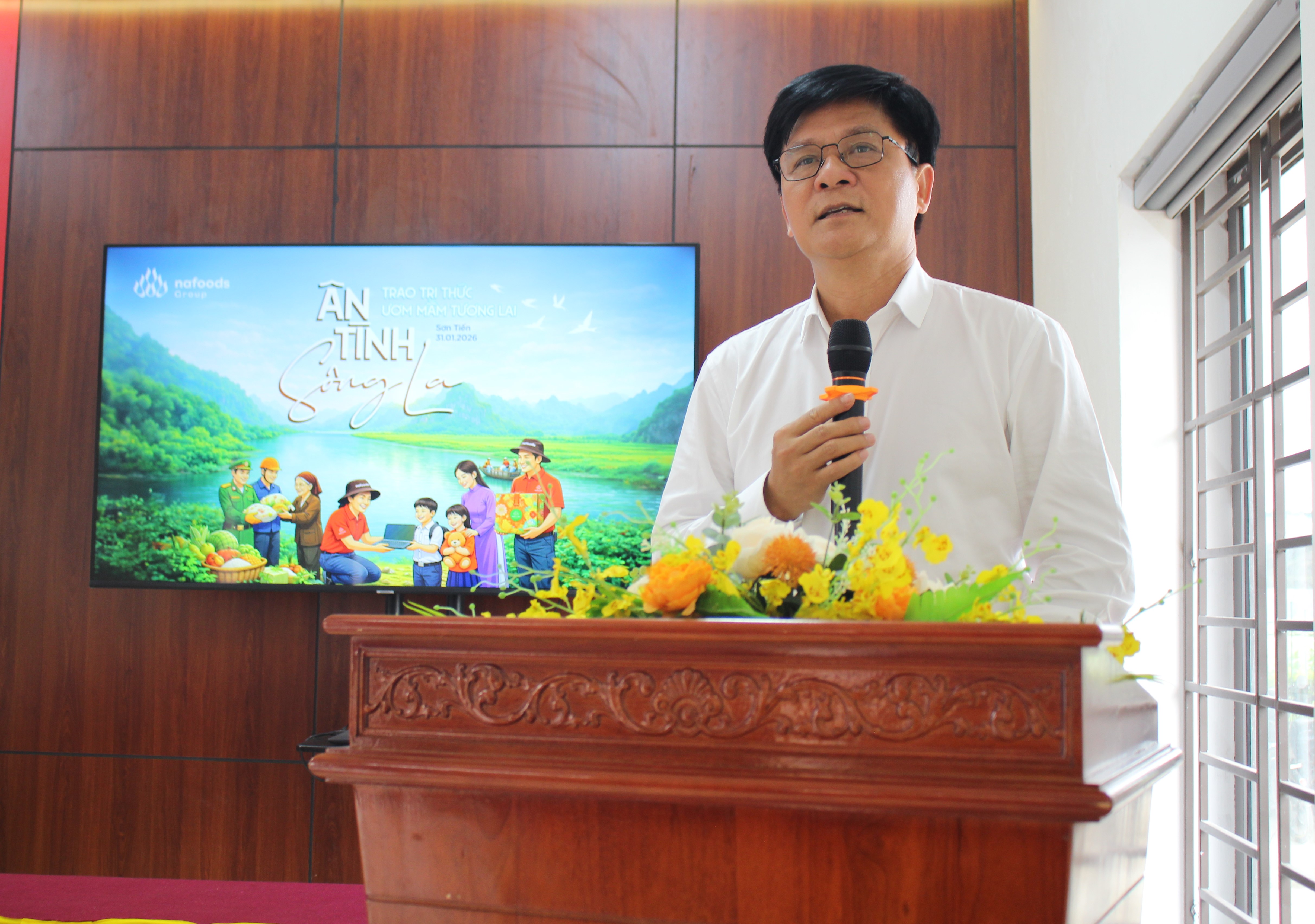 ng nguyen manh hung nha sang lap tong giam doc nafoods phat bieu tai chuong trinh