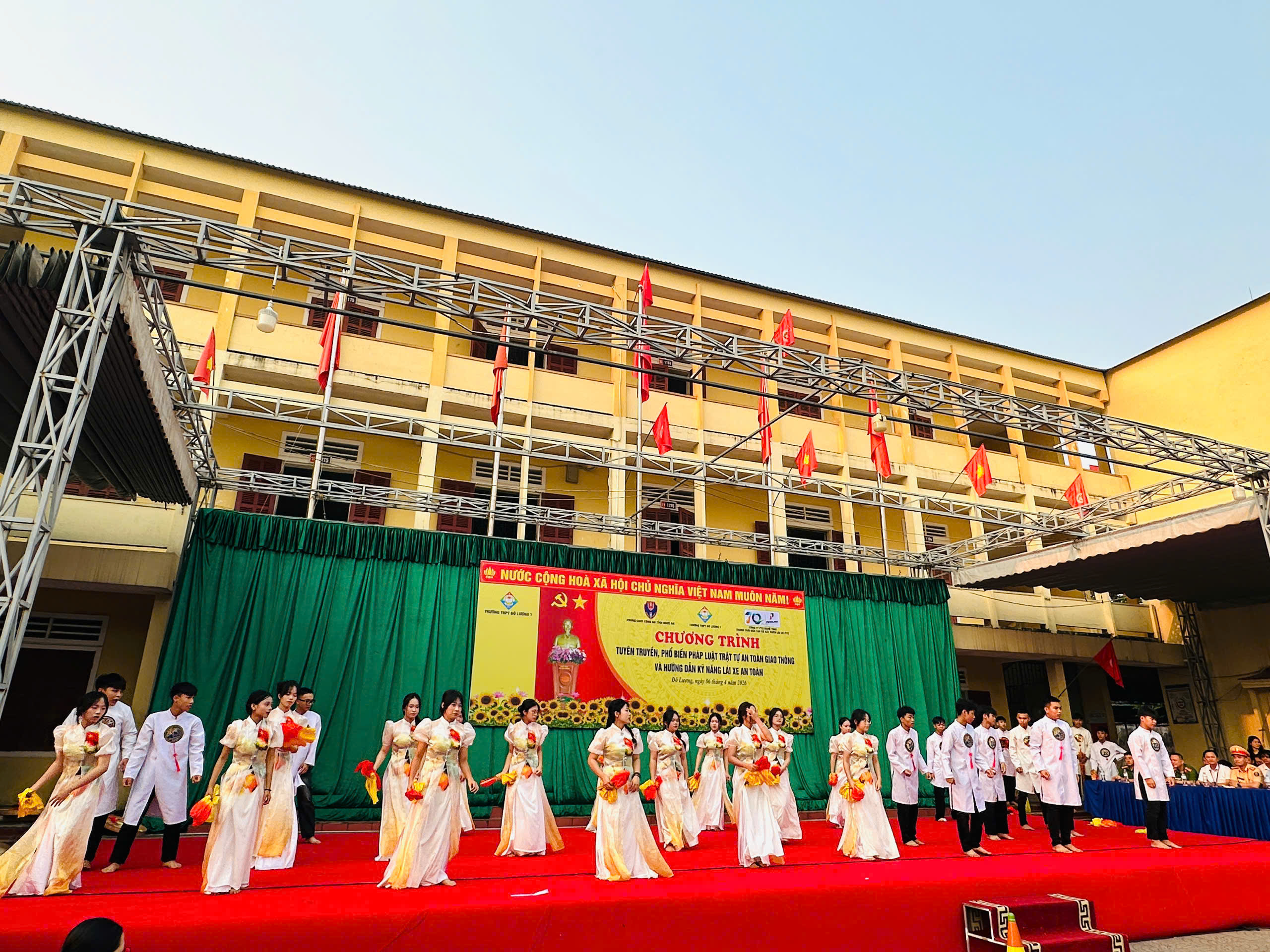 z76955357390987ed42cb4f0fda93cc17d027734cb1d35