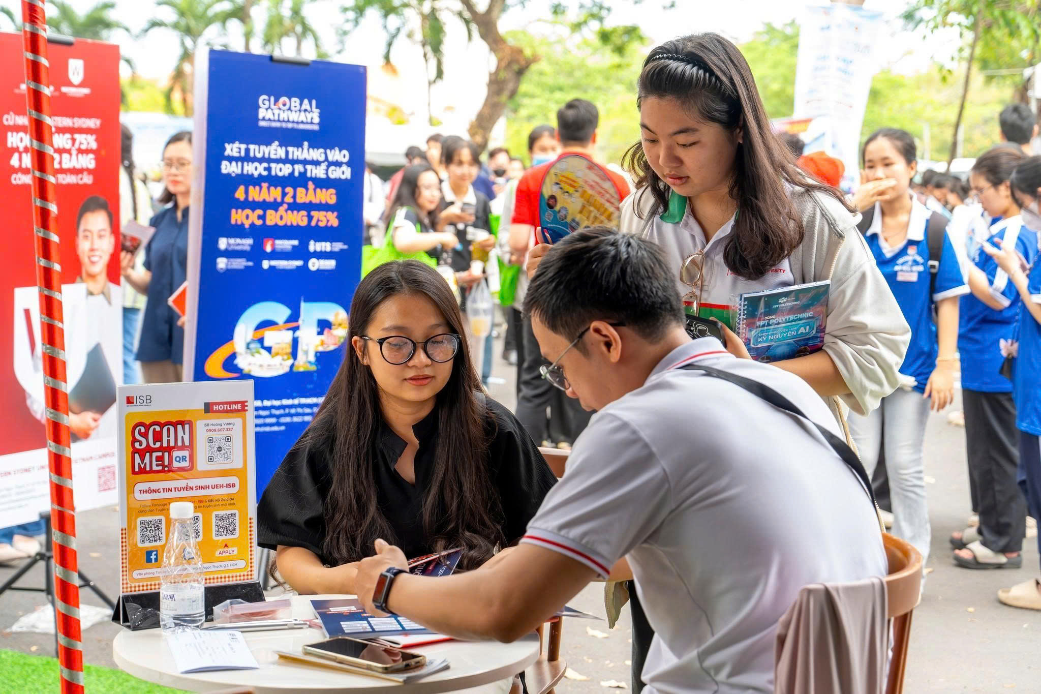 Mở rộng cánh cửa vào đại học Úc với lộ trình học tập chuẩn quốc tế