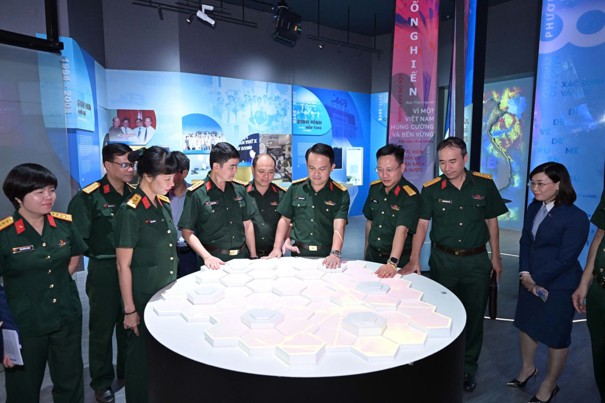 doan cong tac 7