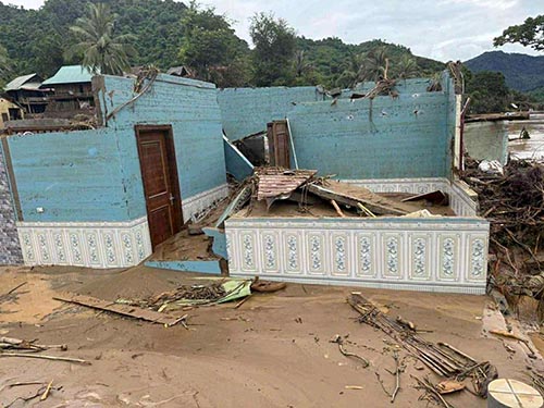 ban lang tan hoang 9