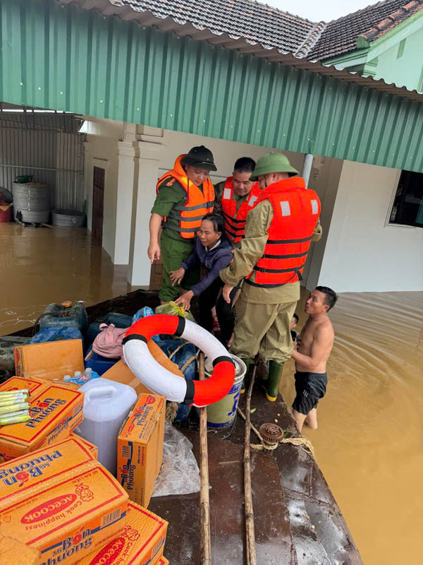 z7065250265151acf4587ac15f6f0ef9e673d3d279b548