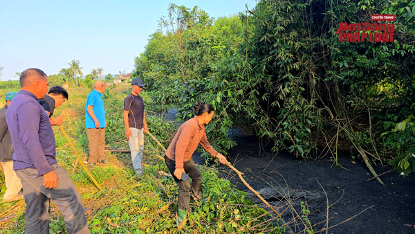 z7630089055250404c54c3870d3c08d32e92c39258be76 copy