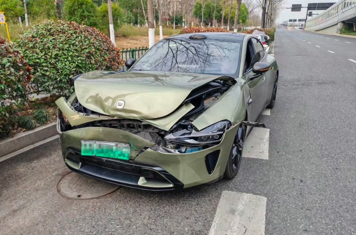 xiaomi su7 daylight damage