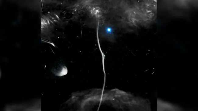NASA phát hiện “xương gãy” khổng lồ giữa Dải Ngân Hà