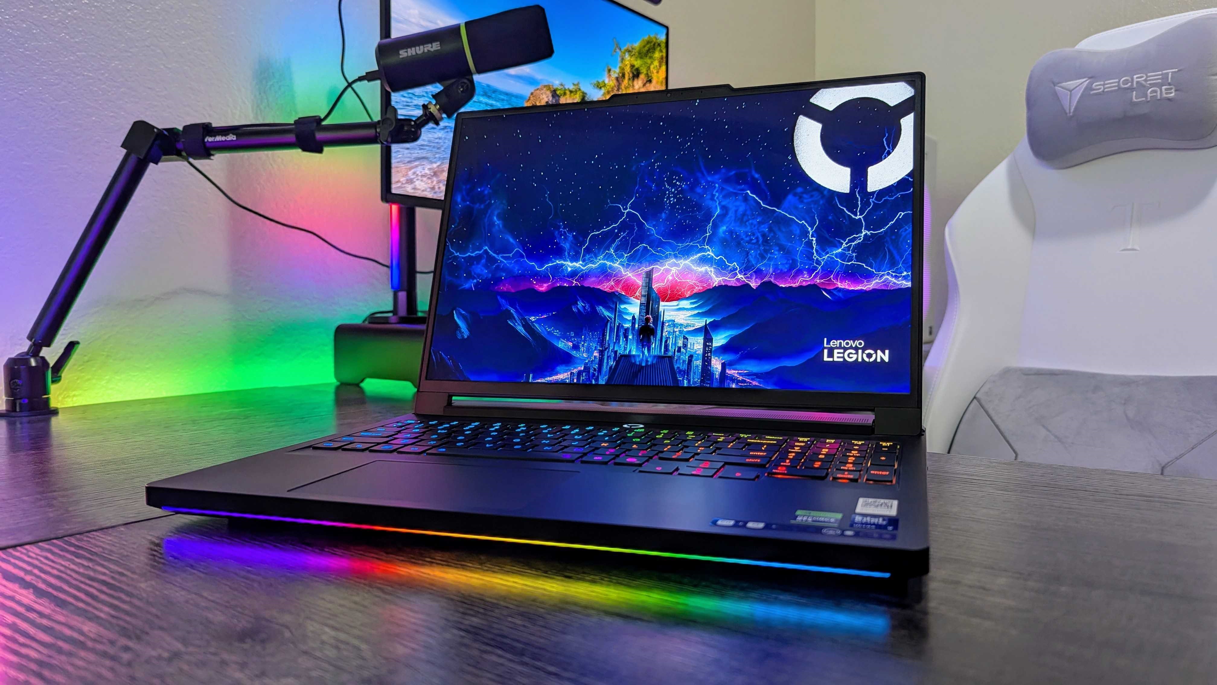 Đang là vua chip AI, nhưng NVIDIA vẫn không quên người dùng cuối: Sắp ra mắt APU mới có thể làm rung chuyển thị trường laptop- Ảnh 2. Đang là vua chip AI, nhưng NVIDIA vẫn không quên người dùng cuối: Sắp ra mắt APU mới có thể làm rung chuyển thị trường laptop- Ảnh 2.