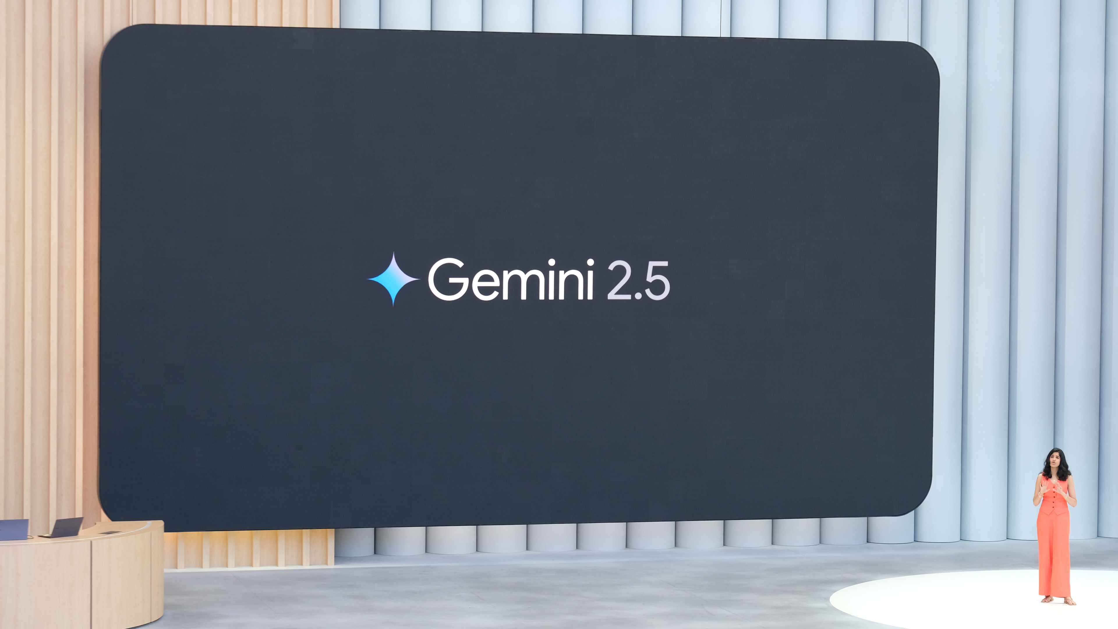 Google nâng cấp lớn cho Gemini AI: Ưu ái tối đa về chi phí và hiệu suất xử lý cho nhà phát triển- Ảnh 1. Google nâng cấp lớn cho Gemini AI: Ưu ái tối đa về chi phí và hiệu suất xử lý cho nhà phát triển- Ảnh 1.
