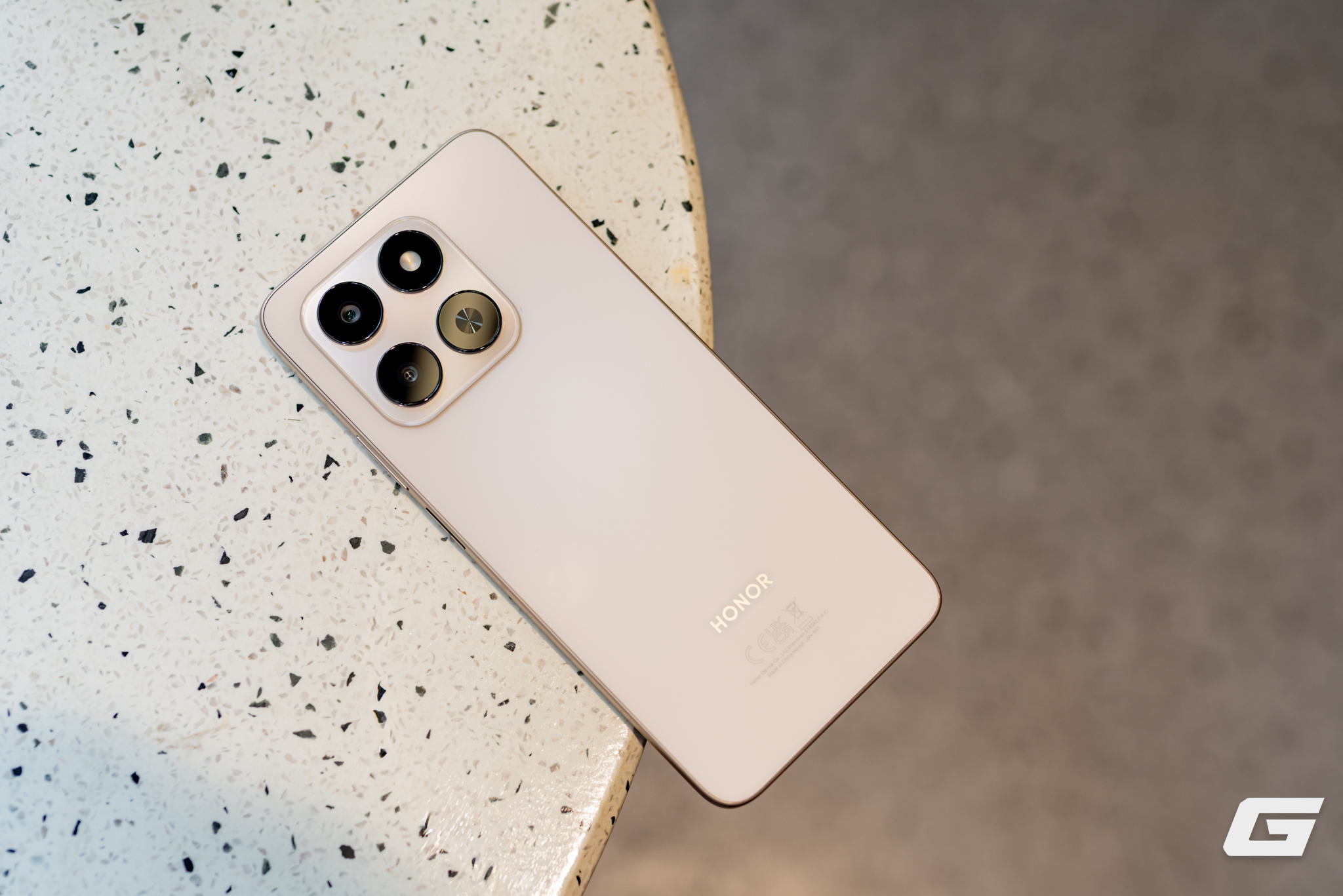 Cận cảnh HONOR X7d: Máy đẹp nhưng vẫn bền bỉ, pin trâu 6500mAh, màn 120Hz mượt mà, giá ngon- Ảnh 6. Cận cảnh HONOR X7d: Máy đẹp nhưng vẫn bền bỉ, pin trâu 6500mAh, màn 120Hz mượt mà, giá ngon- Ảnh 6.