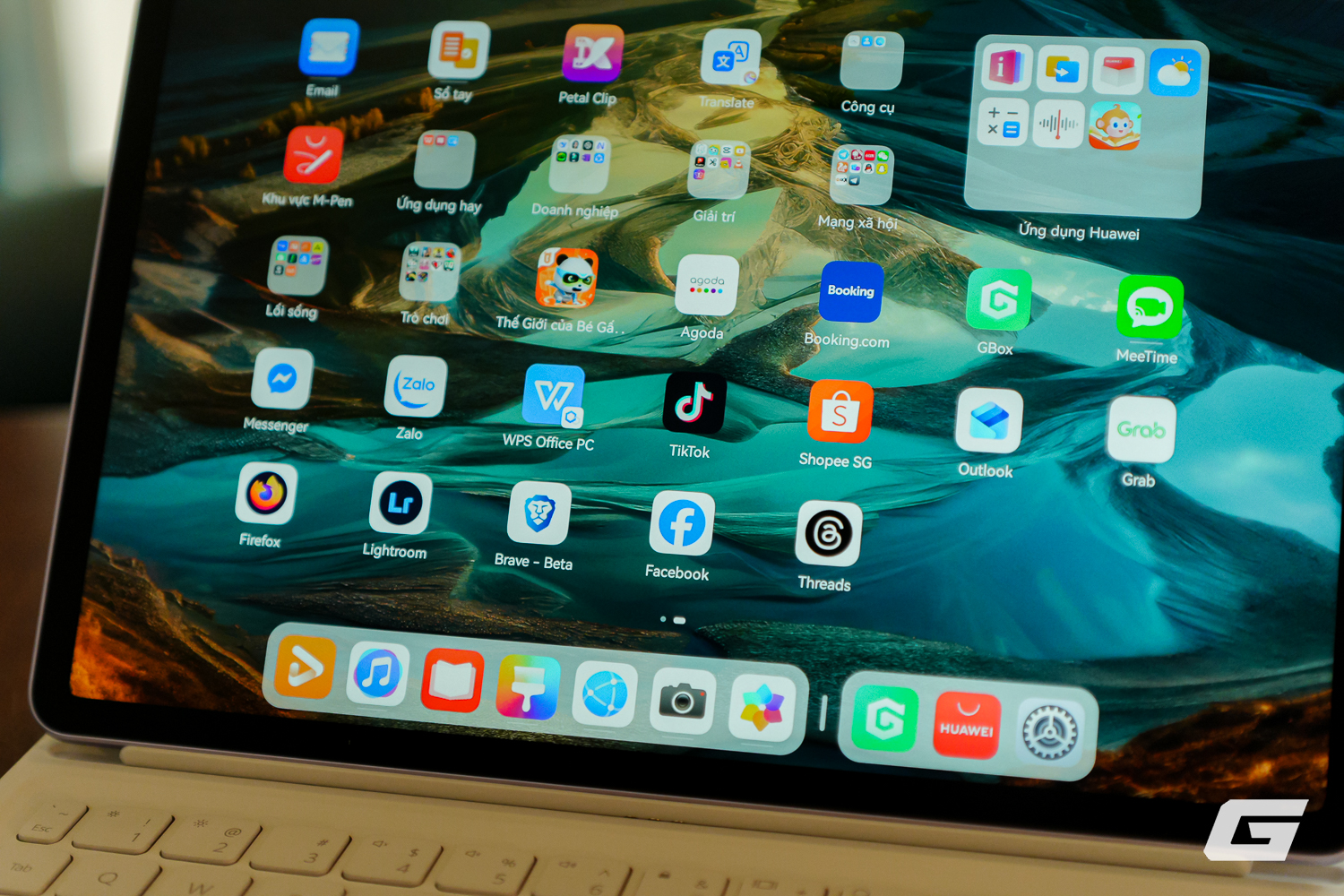 tren tay huawei matepad 115 matte genk lam viec chinh sua anh ai mind space genk 13