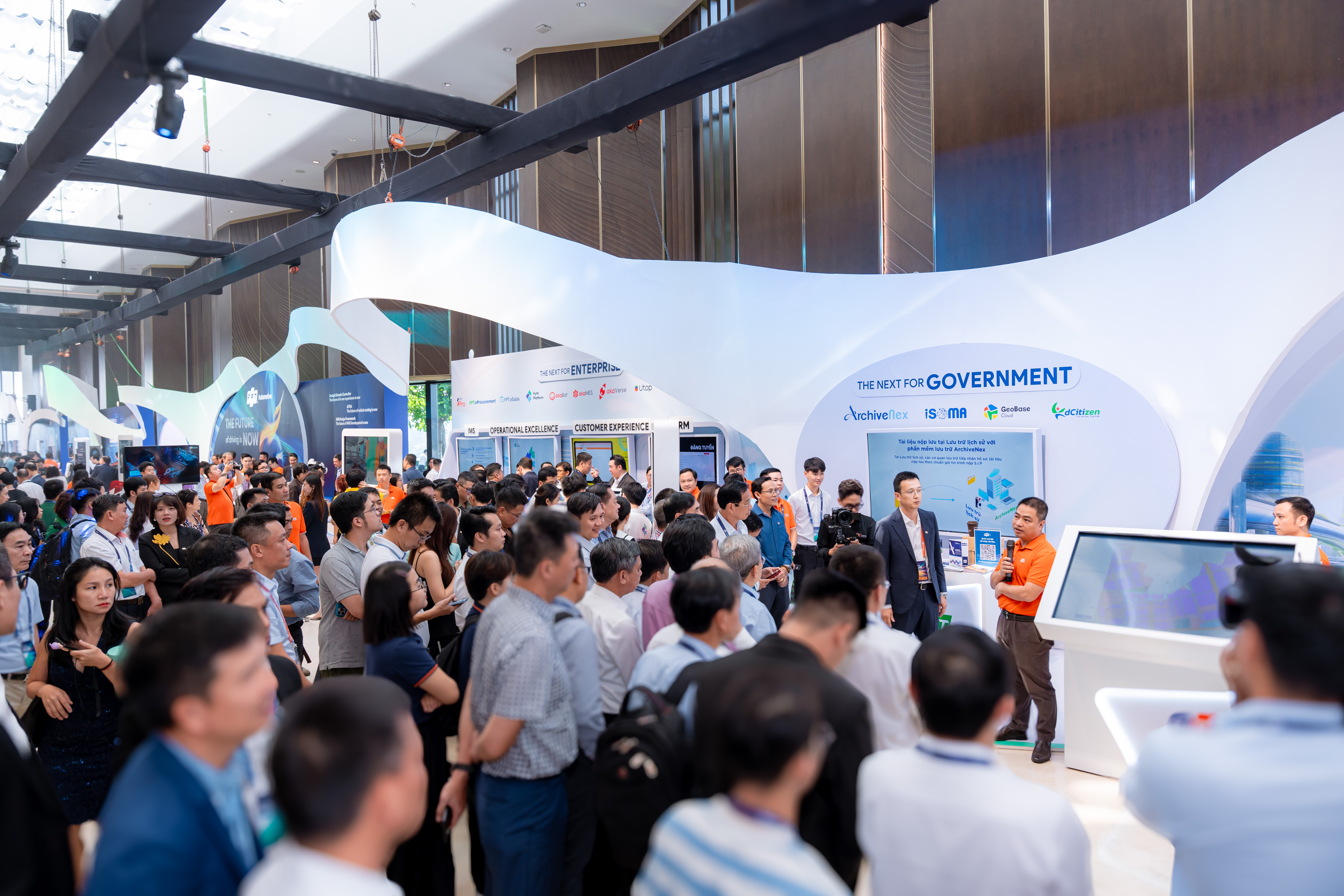 anh 3 he sinh thai giai phap cua fpt phuc vu dac luc cho nhu cau chuyen doi so cua cac to chuc doanh nghiep tien phong ung dung ai