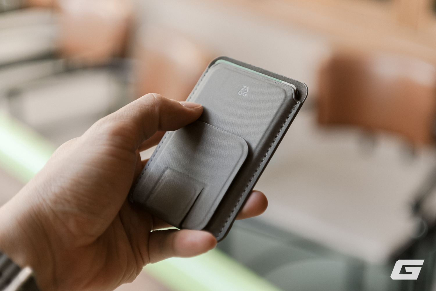 vi the magsafe zagg genk 41