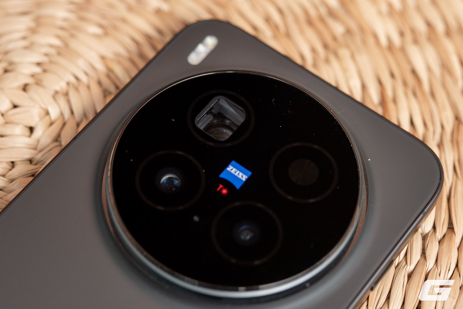 so sanh xiaomi 17 ultra vivo x300 pro zoom camera genk 3