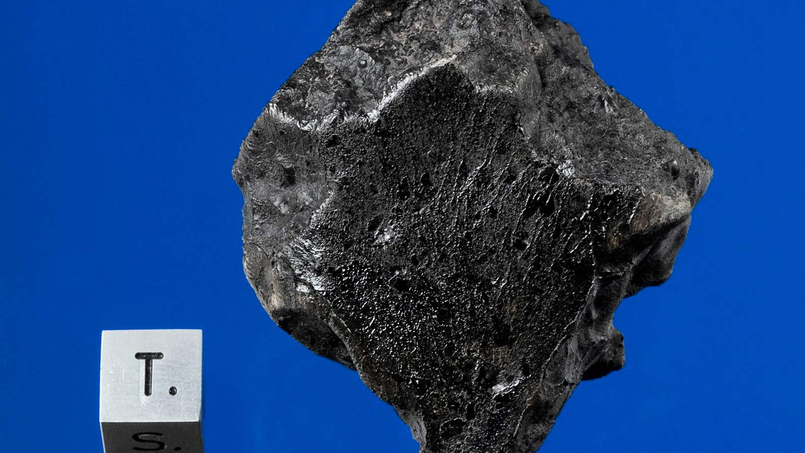 Không cần phá hủy mẫu vật, giới khoa học tìm thấy 