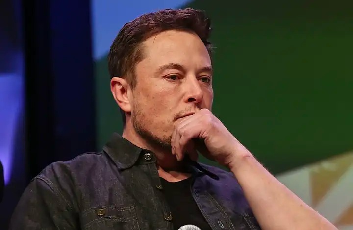 Elon Musk bất ngờ thay đổi chiến lược của SpaceX: Tạm gác giấc mơ Sao Hỏa để ưu tiên xây dựng thành phố trên Mặt Trăng